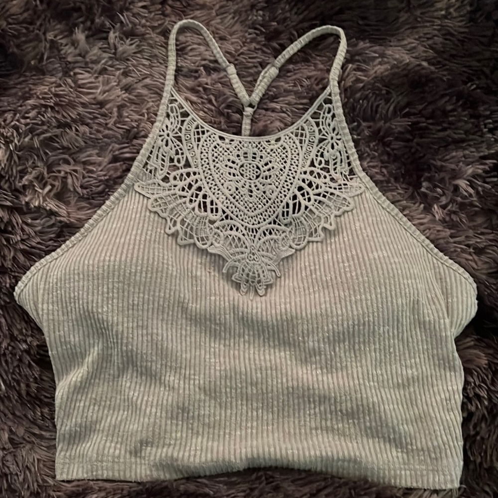 SO Pretty Little Layers, cropped tank top.